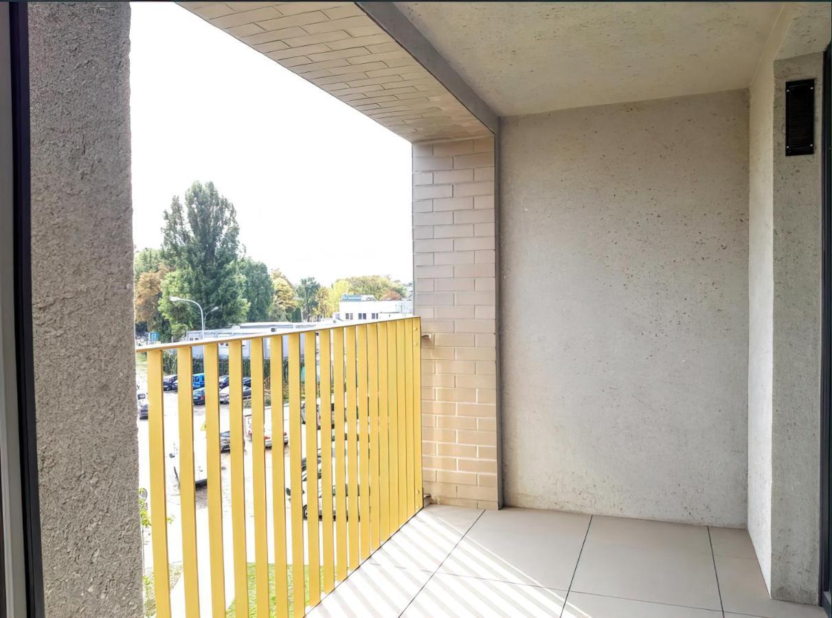 Apartamenty Fuzja - Komfortowe Mieszkania Blisko Centrum Lodzi Garaz Ngoại thất bức ảnh