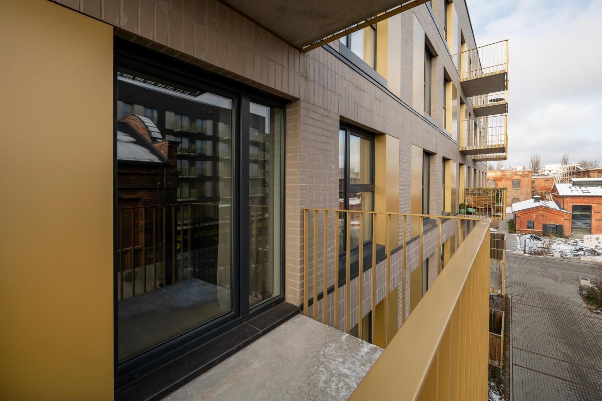 Apartamenty Fuzja - Komfortowe Mieszkania Blisko Centrum Lodzi Garaz Ngoại thất bức ảnh
