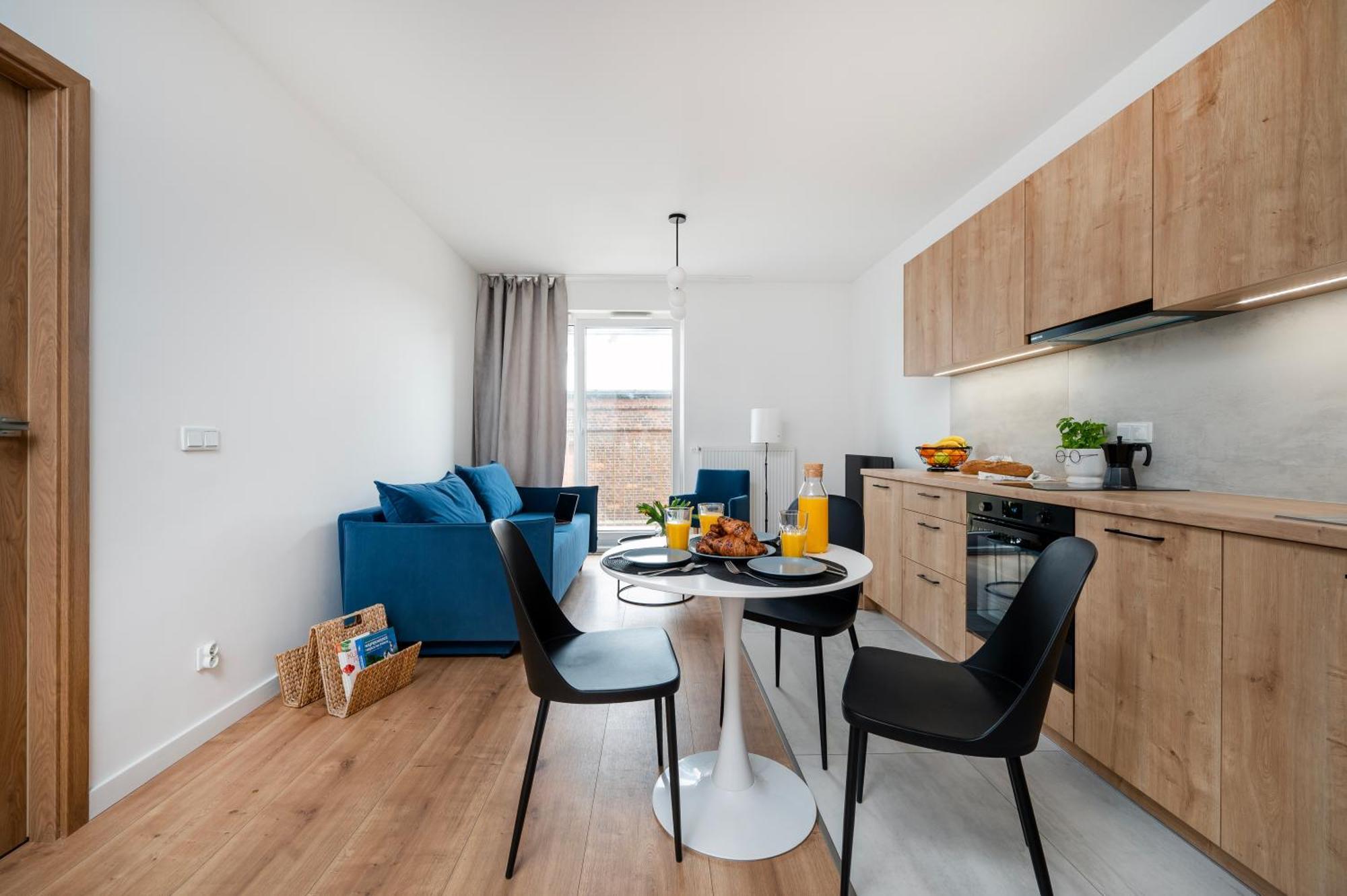 Apartamenty Fuzja - Komfortowe Mieszkania Blisko Centrum Lodzi Garaz Ngoại thất bức ảnh