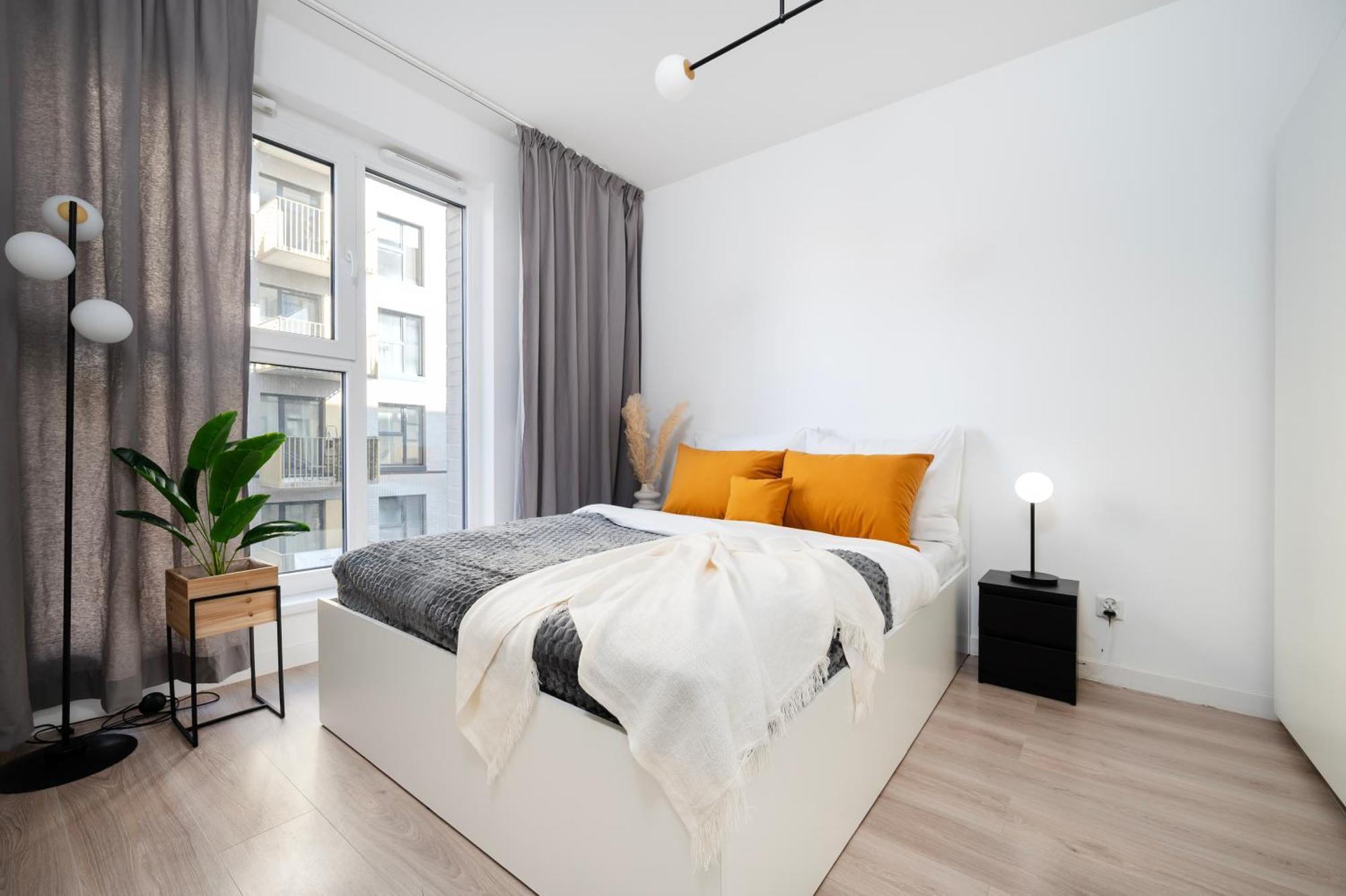 Apartamenty Fuzja - Komfortowe Mieszkania Blisko Centrum Lodzi Garaz Ngoại thất bức ảnh